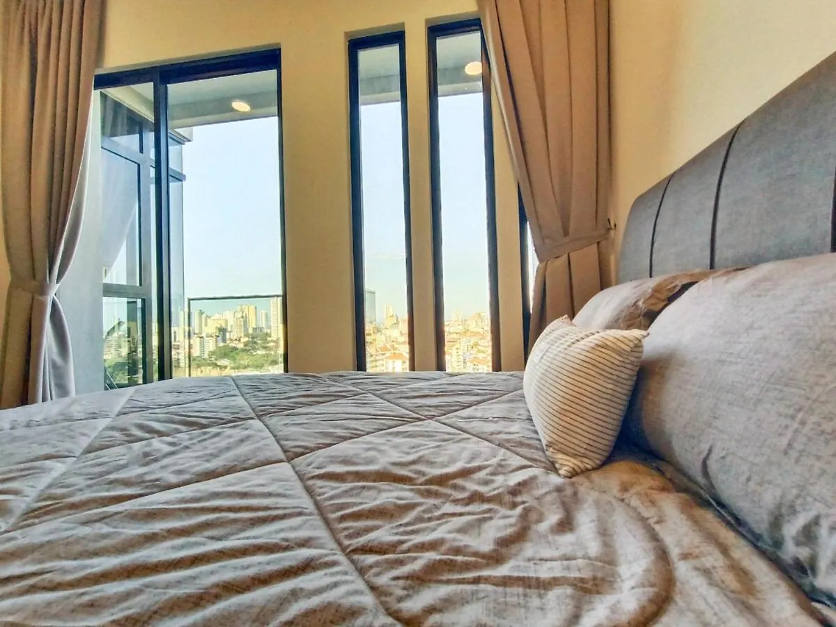 Apartamento Luxury Sky Pool 8-Pax City Centre Beacon George Town