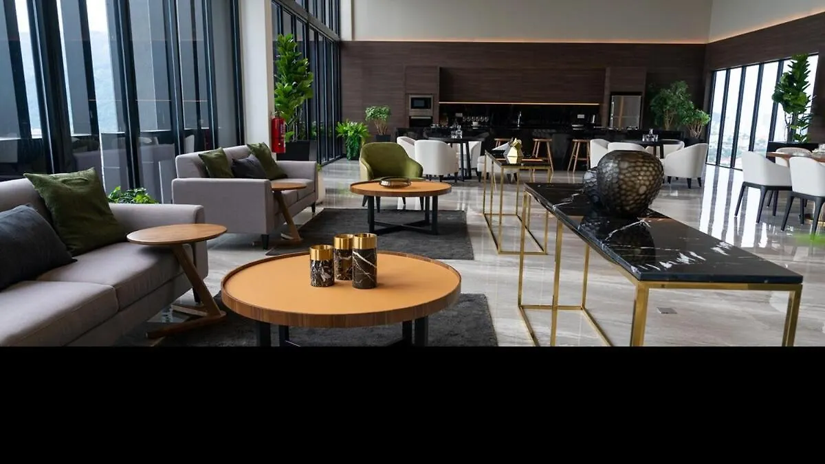 Apartamento Luxury Sky Pool 8-Pax City Centre Beacon George Town
