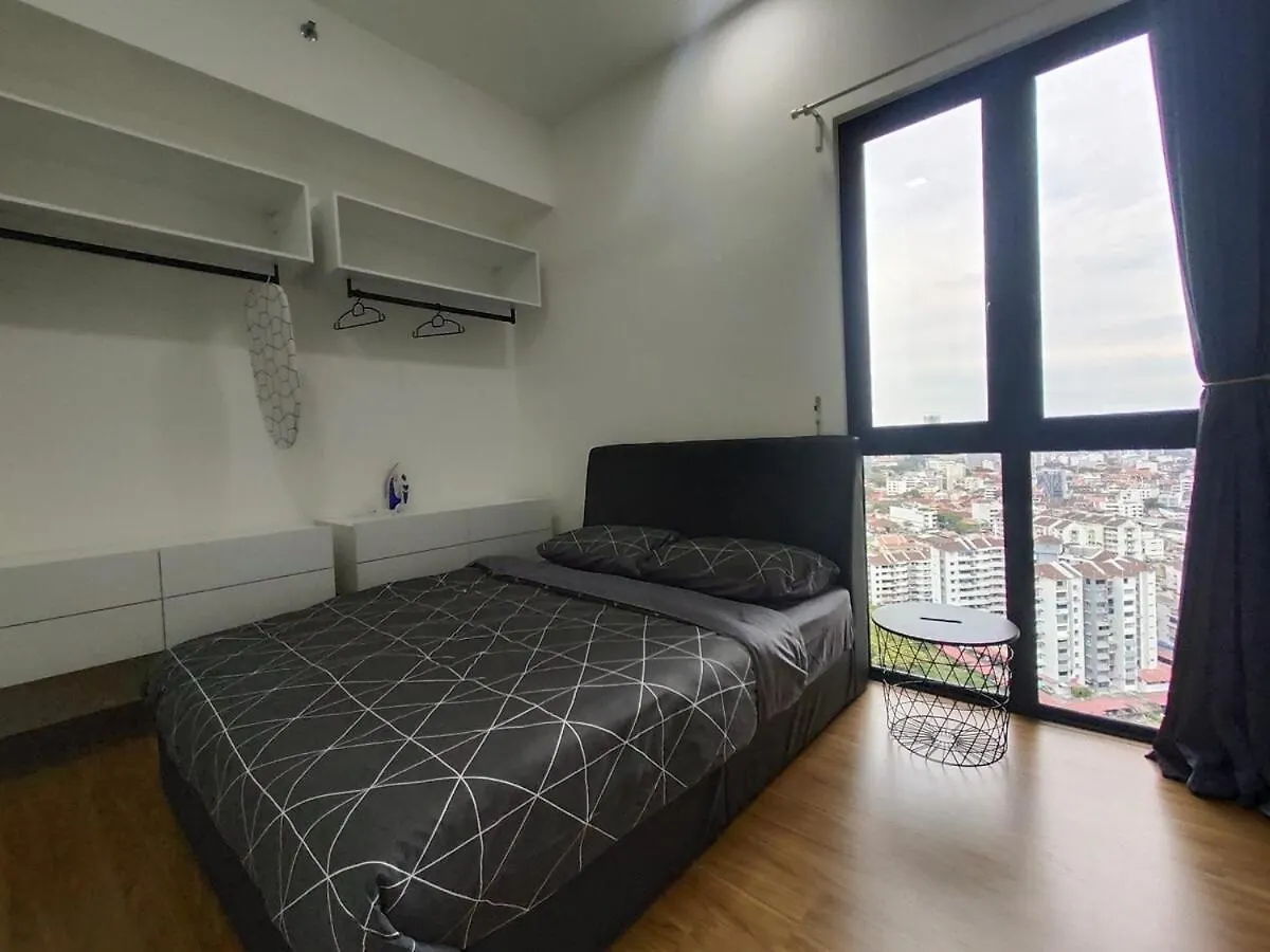 Luxury Sky Pool 8-Pax City Centre Beacon George Town Apartamento