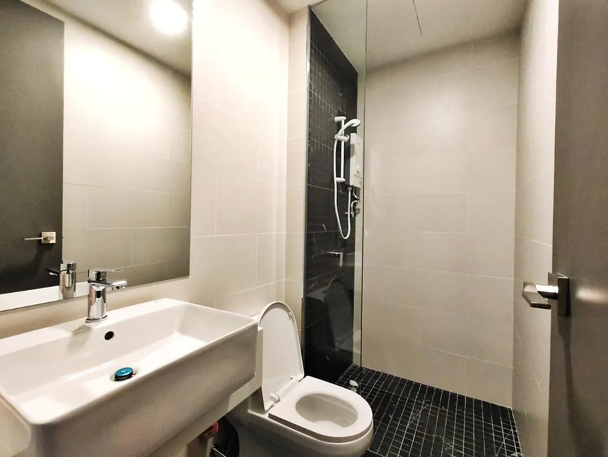 Luxury Sky Pool 8-Pax City Centre Beacon ジョージタウン